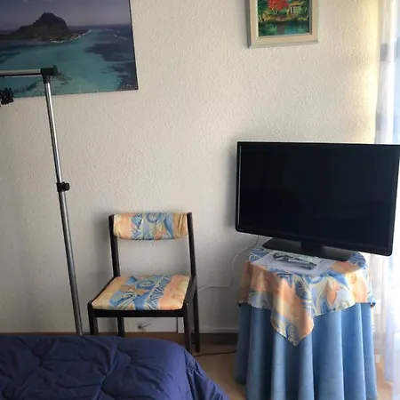 C3 Arthur Rimbaud D'hote Piscine Proche 600m Bed & Breakfast 4*
