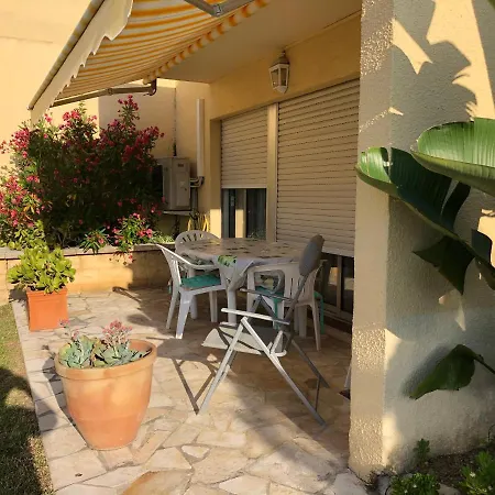 C3 Arthur Rimbaub D'hote Piscine Proche 600m