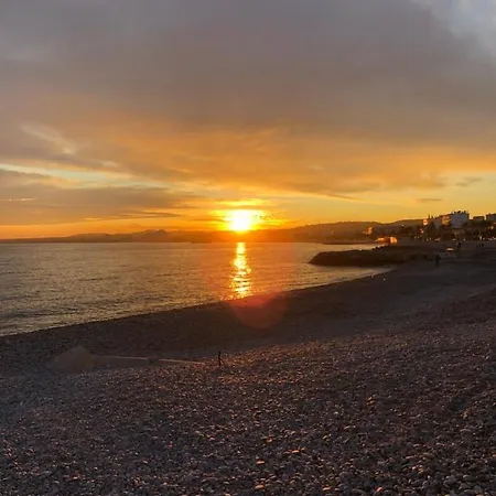 C3 Arthur Rimbaub D'hote Piscine Proche 600m Cagnes-sur-Mer