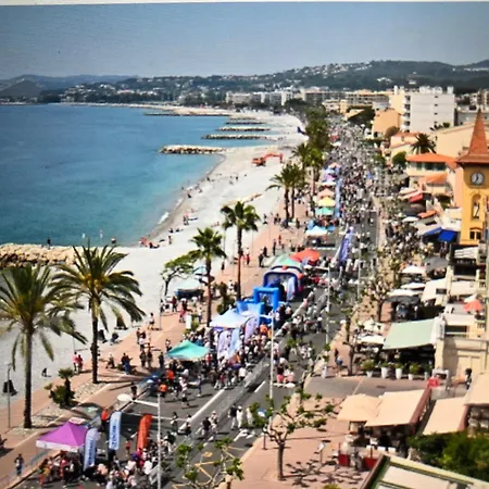 Panzió C3 Arthur Rimbaub D'hote Piscine Proche 600m 4*